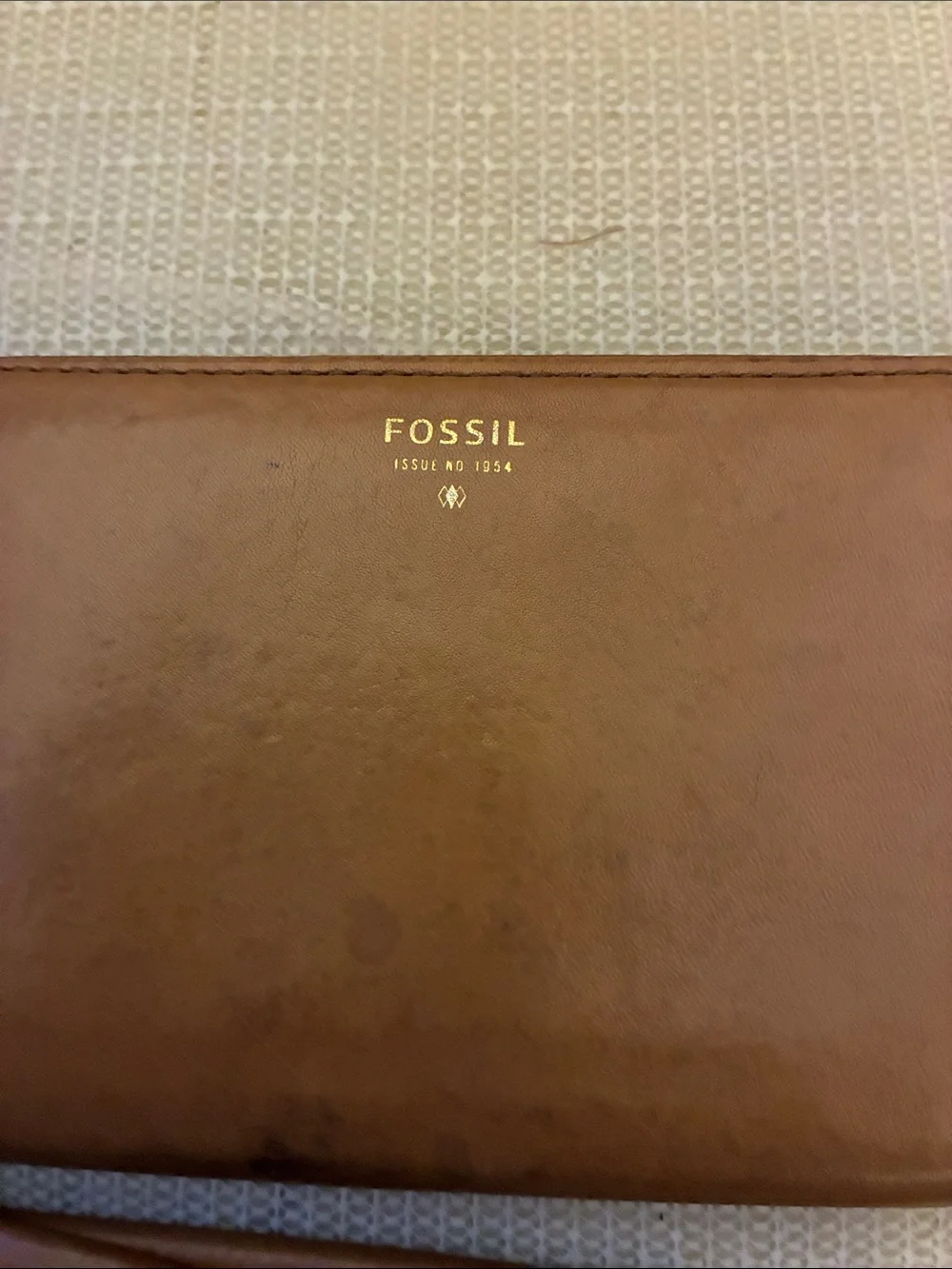 Fossil Chestnut Brown Leather Zip-Around Wristlet-Vintage-inspired hermitage1954